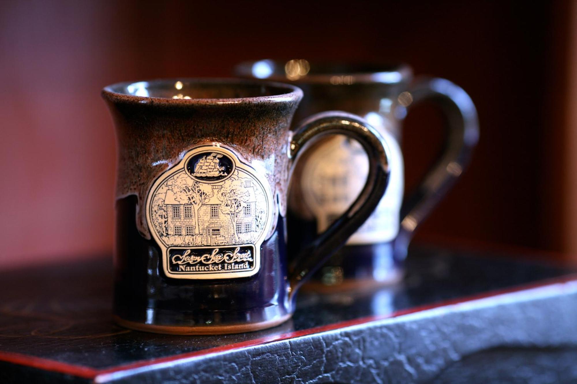 Seven Sea Street Inn ナンタケット エクステリア 写真