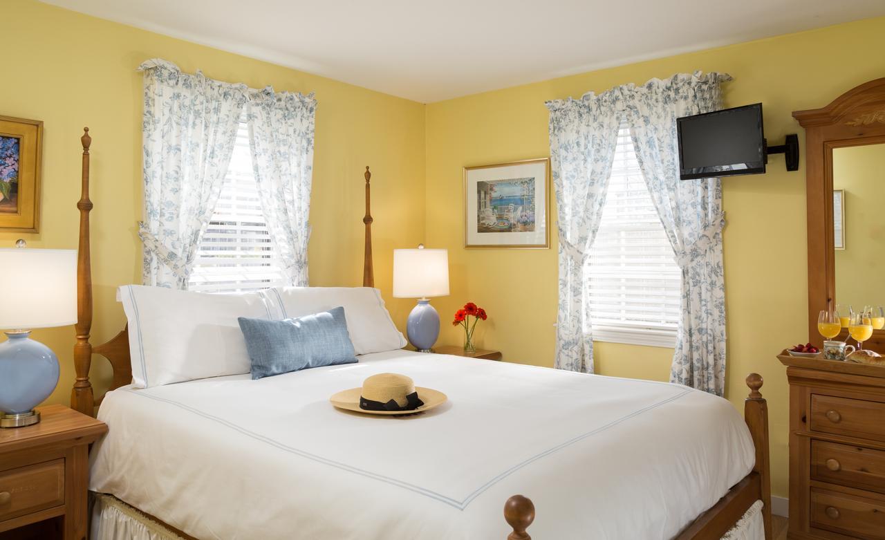 Seven Sea Street Inn ナンタケット エクステリア 写真